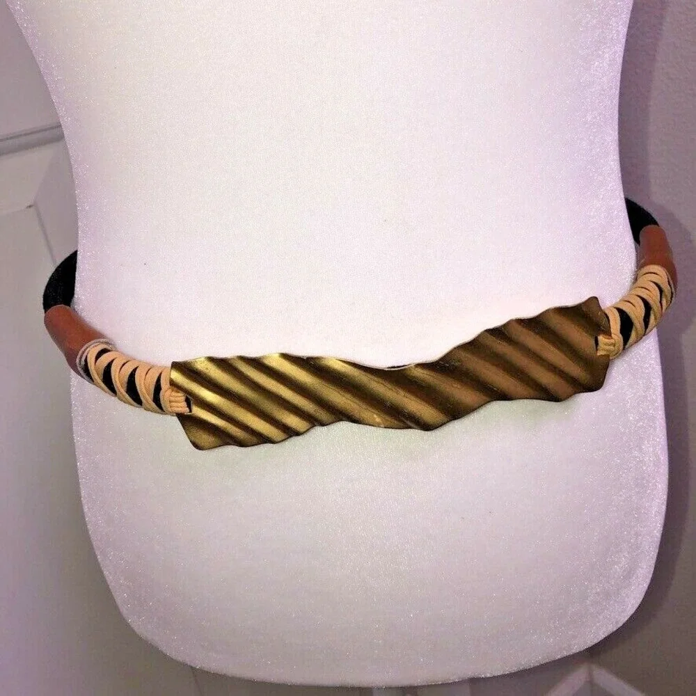Vtg 80s Waist Belt Gold Metal Wavy Bar Center Rope Belt~31